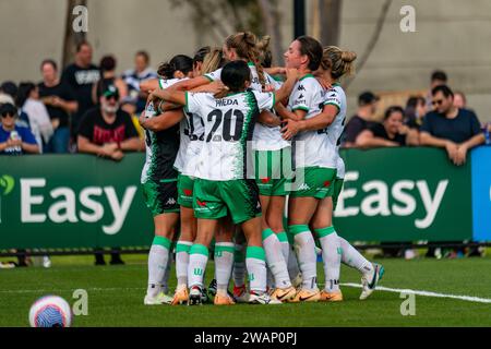 Bundoora, Australia. 6 January, 2024. Western United FC celebrate scoring their second goal during the Liberty A-League Women’s match between Melbourne Victory FC and Western United FC at the Home of the Matildas in Bundoora, Australia. Credit: James Forrester/Alamy Live News Stock Photo