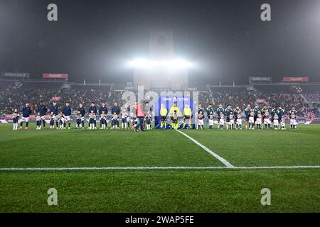 Bologna, Italy. 05th Jan, 2024. Teams before the match during Bologna FC vs Genoa CFC, Italian soccer Serie A match in Bologna, Italy, January 05 2024 Credit: Independent Photo Agency/Alamy Live News Stock Photo