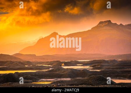 Amazing Sunset Over The Melted Ice Of Vatnajokull Glacier National Park 