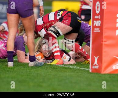 Gloucester,UK,  06 Jan 2024  Sam Monaghan (Gloucester) scores try during the Allianz Premiership Womens Rugby Gloucester Hartpury v Loughborough Lightning at Alpas Arena Gloucester United Kingdom on January 06 2024 Alamy Live News Final Score: 42 - 24 Credit: Graham Glendinning / GlennSports/Alamy Live News Stock Photo