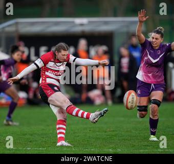 Gloucester,UK,  06 Jan 2024  Emma Sing (Gloucester) kicks for touch during the Allianz Premiership Womens Rugby Gloucester Hartpury v Loughborough Lightning at Alpas Arena Gloucester United Kingdom on January 06 2024 Alamy Live News Final Score: 42 - 24 Credit: Graham Glendinning / GlennSports/Alamy Live News Stock Photo