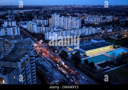 View of houses in Gropiusstadt. The rise in rents in German cities has increased again in the past year, Berlin, 16.01.2023 Stock Photo