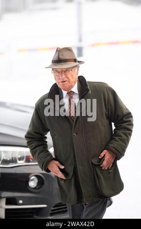 King Carl Gustaf arrives to the Society and Defense National Conference (Folk och Forsvar) which begins in Salen, Sweden on Sunday 7 January 2024.Phot Stock Photo