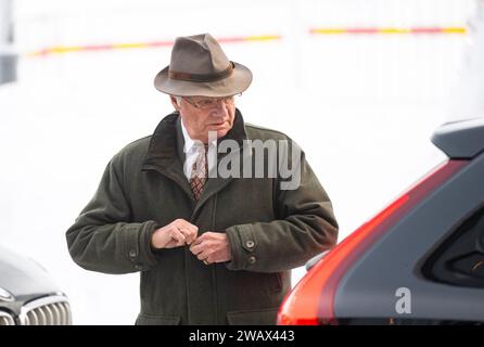 King Carl Gustaf arrives to the Society and Defense National Conference (Folk och Forsvar) which begins in Salen, Sweden on Sunday 7 January 2024.Phot Stock Photo