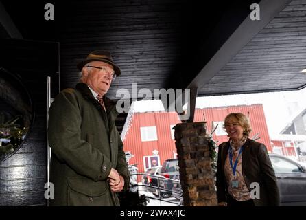 King Carl Gustaf arrives to the Society and Defense National Conference (Folk och Forsvar) which begins in Salen, Sweden on Sunday 7 January 2024.Phot Stock Photo