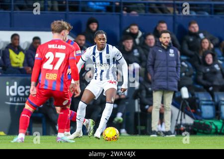 West Bromwich, UK. 07th Jan, 2024. West Bromwich Albion's Akeel Higgins on the ball during the Emirates FA Cup match between West Bromwich Albion and Aldershot Town at The Hawthorns, West Bromwich, England on 7 January 2024. Photo by Stuart Leggett. Editorial use only, license required for commercial use. No use in betting, games or a single club/league/player publications. Credit: UK Sports Pics Ltd/Alamy Live News Stock Photo