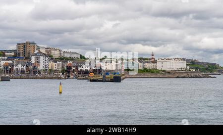 Plymouth, Devon, England, UK - May 25, 2022: Firestone Bay and the coastline with the entrance to the harbour Stock Photo