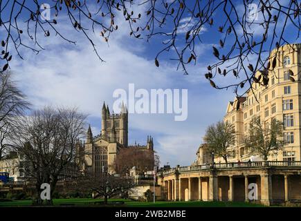Bath Abbey and the Parade Gardens, Bath, Somerset, England, UK. Stock Photo