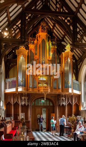 UK, England, Oxfordshire, Oxford, St Giles, St John’s College Chapel 2008 Bernard Aubertin Organ Stock Photo