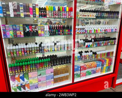 bethnal green vape shop Vape shop selling disposable vapes along Bethnal Green Road in the East End  on 16th August 2023 in London, United Kingdom. Vaping is often seen as a  safe or safer alternative to