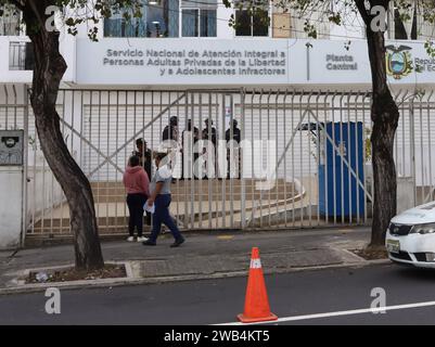 EDIFICIO-SNAI Quito,.lunes 8 De Enero Del 2023 Edificio Del Servicio ...