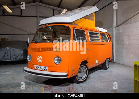 1973 VW Bay Window Westphalia pop top Type 2 camper Stock Photo