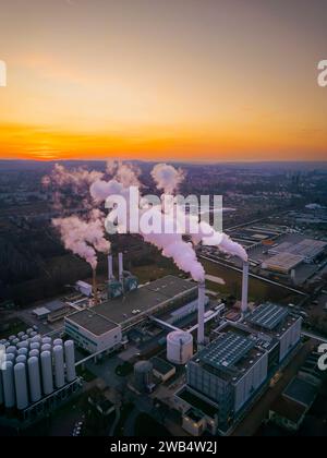 Luftbild Heizkraftwerk Das Innovationskraftwerk Dresden-Reick ist ein ...