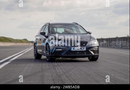 2018 SEAT Leon ST Cupra 300 fast estate based on the VW Golf R Stock Photo