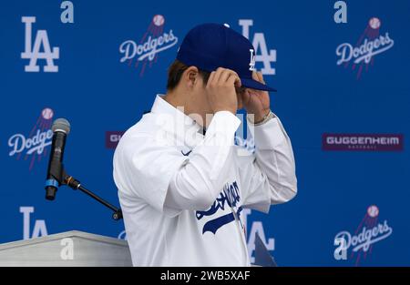 Los Angeles, USA. 27th Dec, 2023. Newly acquired Los Angeles Dodgers pitcher Yoshinobu Yamamoto is introduced at a press conference on December 27, 2023 at Dodger Stadium in Los Angeles, CA.Armando Arorizo (Credit Image: © Armando Arorizo/Prensa Internacional via ZUMA Press Wire) EDITORIAL USAGE ONLY! Not for Commercial USAGE! Stock Photo