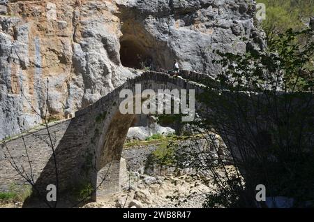 Greece, north-western, Epirus region, Ioannina Kalpaki monument, Zagoria vilagges, Kipoi and Tsepelovo Stock Photo