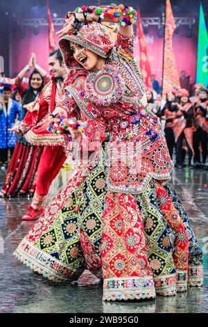 Performers from a Gujarati dance group, Diwali Festival in Trafalgar Square to mark the Hindu New Year, London, UK Stock Photo