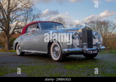 1960 Rolls Royce Silver Cloud convertible classic british car Stock Photo