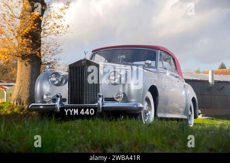 1960 Rolls Royce Silver Cloud convertible classic british car Stock Photo