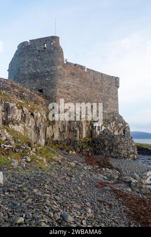 Mingary Castle also known as Mingarry Castle, is a castle situated one mile southeast of the small village of Kilchoan in Lochaber, Scotland Stock Photo