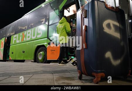 Hamburg, Germany. 09th Jan, 2024. A Flixbus stands at the central bus station ZOB Bus-Port Hamburg at the main railway station. The German Train Drivers' Union (GDL) has called the first strike lasting several days in the current wage dispute with Deutsche Bahn and other companies from the middle of the week. Credit: Marcus Brandt/dpa/Alamy Live News Stock Photo