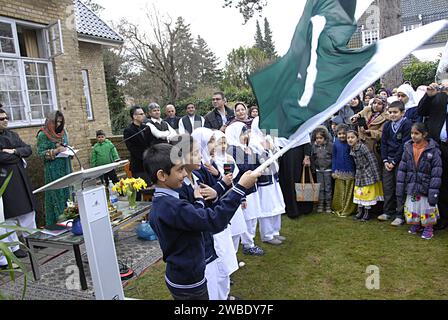 COPENHAGEN /DENMARK- Pakistani childres and people from Pakistani cummunity at Pakistan Day Celebration at Pakistan embassy         23 Marchi 2014  (Photo by Francis  Dean/Deanpictures) Stock Photo