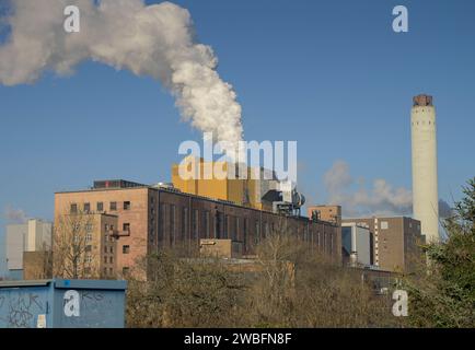 Vattenfall Kraftwerk Reuter I, Spandau, Berlin, Deutschland *** Vattenfall Reuter I power plant, Spandau, Berlin, Germany Stock Photo