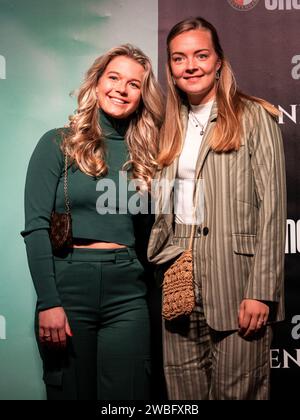 ROTTERDAM - Kirsten van de Westeringh and Amber Verspaget on the red carpet during the premiere of a new documentary about Santiago Gimenez. The film follows the Feyenoord striker up close. ANP TOBIAS KLEUVER netherlands out - belgium out Stock Photo