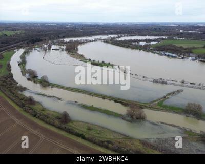 Flooding is still a problem in Peterborough after the River Nene breached its banks and flooded Nene Park in Peterborough, Cambridgeshire, on 8th January 2024. Stock Photo