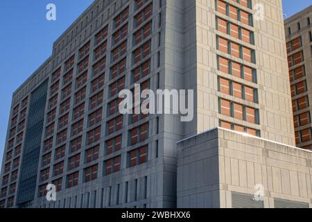 The exterior of the MDC Brooklyn Federal Bureau of Prisons located in