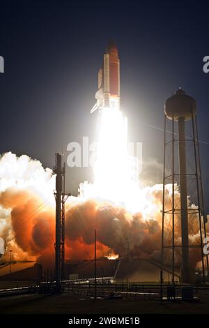 Space shuttle Discovery ascends from Launch Pad 39A at NASA’s Kennedy ...