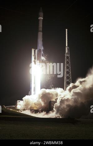 At SLC-41, an Atlas V 401 rocket launches TDRS-K, part of NASA’s next ...