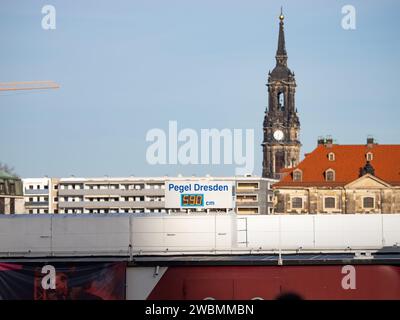 Water level of the Elbe river in Dresden at 590 centimeters. The display is showing the current state at the old town. A flood in the city. Stock Photo