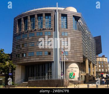 Department administration building of Puy-de-Dome, Clermont-Ferrand Stock Photo