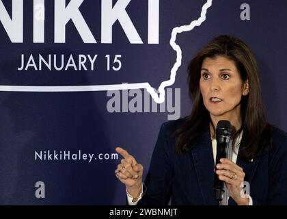 Ankeny, Iowa, USA. 11th Jan, 2024. Former U.N. Ambassador and South Carolina Governor NIKKI HALEY campaigns at Toast, a wedding and events center.(Credit Image: © Brian Cahn/ZUMA Press Wire) EDITORIAL USAGE ONLY! Not for Commercial USAGE! Stock Photo