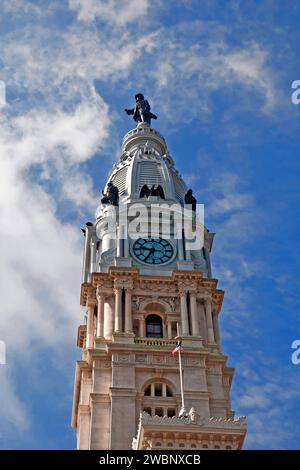 Statue of William Penn on top of Philadelphia city hall November 2007 ...
