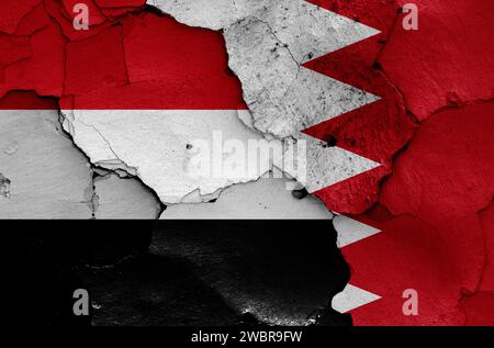 flag of Bahrain painted on cracked wall Stock Photo - Alamy