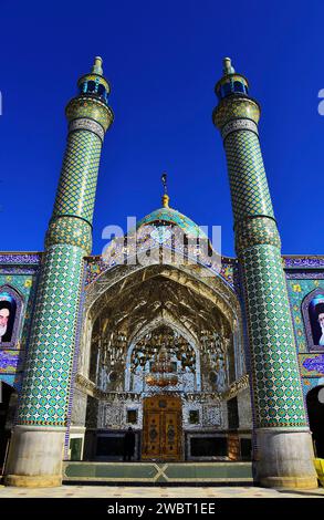 The Shrine of Hilal ibn Ali (aka Imam Zadeh Mohammad Al Awsat/Mohammed Helal Shrine), Kashan, Iran Stock Photo