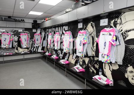 Newcastle, UK. 12th Jan, 2024. A general view of the home changing room before the European Rugby Challenge Cup match between Newcastle Falcons and Benetton Rugby at Kingston Park, Newcastle on Friday 12th January 2024. (Photo: Chris Lishman | MI News) Credit: MI News & Sport /Alamy Live News Stock Photo