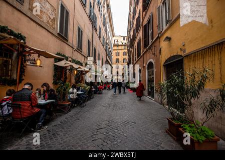 An ordinary day in one of Rome's bohemian neighborhoods Stock Photo