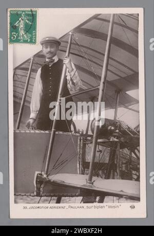 Portrait of Louis Paulhan on his Voisin plane, Fr. Rose, c. 1909 - Before 1910 photograph  France photographic support gelatin silver print aircraft, aeroplane. pilot Stock Photo