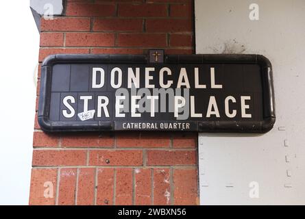 Donegall Street Place, a narrow, cobbled alleyway in the historic Half Bap area, where in famous Duke of York pub sits, in Belfast, NI Stock Photo