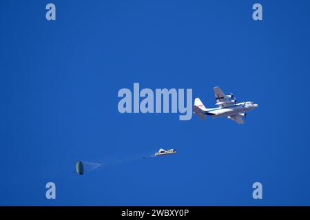 A NASA test of the Boeing Starliner's main parachute system took place at U.S. Army Yuma Proving Ground (YPG) on January 9, 2023. The first Starliner-related test at YPG took place in 2018, and YPG has supported NASA-related testing since the earliest days of the space program. (Photo by James Blair) Stock Photo