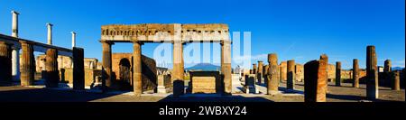 panoramic panorama view of ruins of Pompei or Pompeii with Vesuv in background, in The Metropolitan City of Naples, Italy, Europe Stock Photo