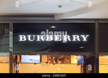 Burberry store at Westfield Stock Photo Alamy