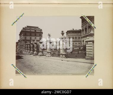 Entrance to the Palazzo Barberini in Rome, c. 1860 - c. 1900 photograph Part of photo album with recordings of sights in Italian cities and artworks. Rome photographic support albumen print palace. fence, wall, paling. gate, entrance Palazzo Barberini Stock Photo