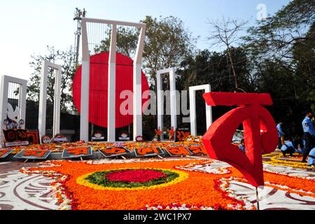 February 21, 2016: Central Shahid Minar with wreaths and flowers as the nation pays homage to the Language Movement martyrs on 21st February. Dhaka, B Stock Photo