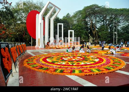 February 21, 2015: Central Shahid Minar with wreaths and flowers as the nation pays homage to the Language Movement martyrs on 21st February. Dhaka, B Stock Photo