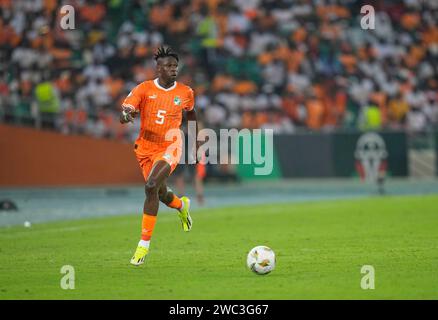 January 13 2024: Wilfried Stephane Singo (Ivory Coast) controls the ball during a African Cup of Nations Group A game, Ivory Coast vs Guinea Bissau, at Stade Olympique Alassane Ouattara, Abidjan, Ivory Coast. Kim Price/CSM (Credit Image: © Kim Price/Cal Sport Media) Stock Photo