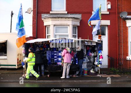 Liverpool, UK. 14th Jan, 2024. Fans start to gather outside Goodison Park ahead of the Premier League match at Goodison Park, Liverpool. Picture credit should read: Gary Oakley/Sportimage Credit: Sportimage Ltd/Alamy Live News Stock Photo